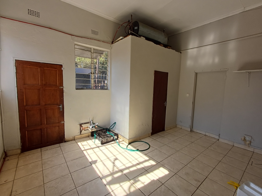To Let Commercial Property for Rent in Benoni Central Gauteng