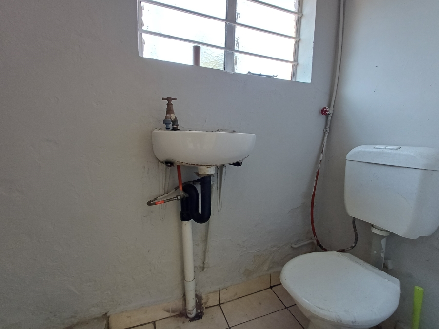 To Let Commercial Property for Rent in Benoni Central Gauteng