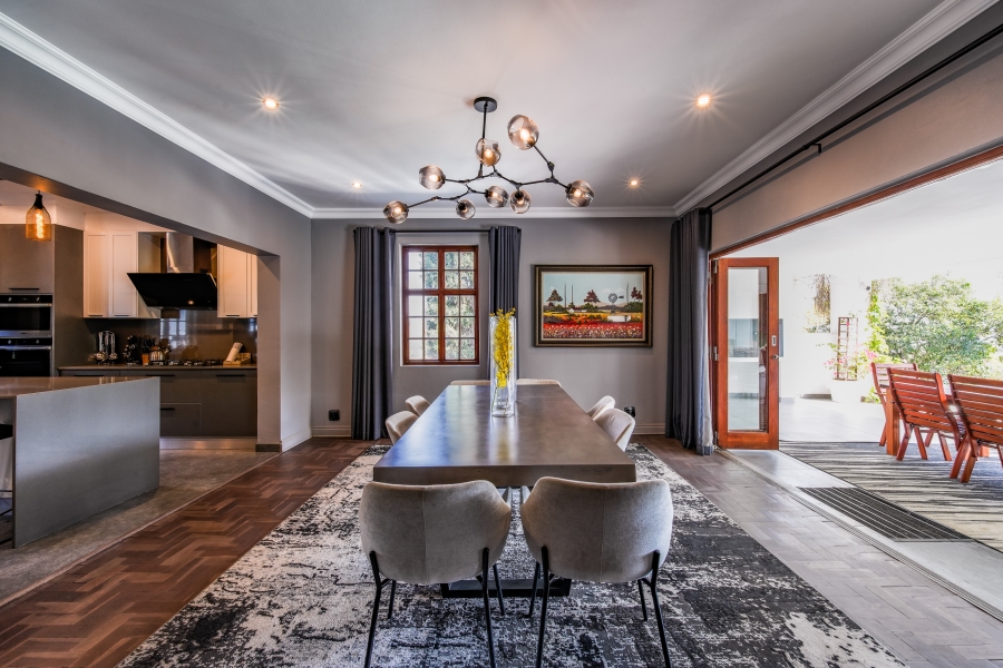 7 Bedroom Property for Sale in Moreleta Park Gauteng
