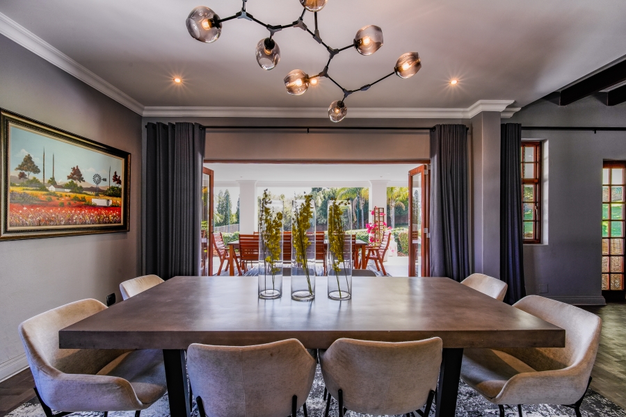 7 Bedroom Property for Sale in Moreleta Park Gauteng