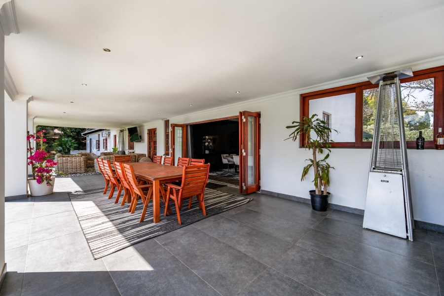 7 Bedroom Property for Sale in Moreleta Park Gauteng