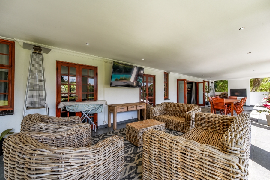 7 Bedroom Property for Sale in Moreleta Park Gauteng