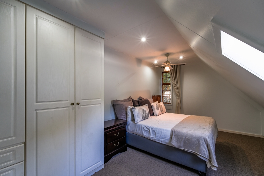 7 Bedroom Property for Sale in Moreleta Park Gauteng