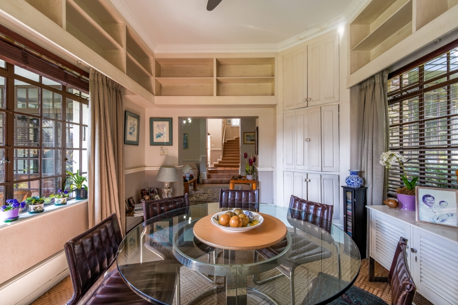4 Bedroom Property for Sale in Nieuw Muckleneuk Gauteng