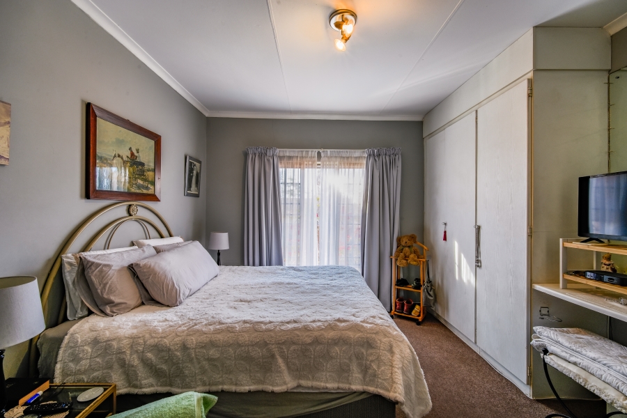 3 Bedroom Property for Sale in Moreleta Park Gauteng