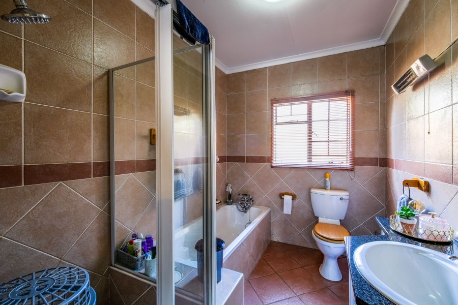 3 Bedroom Property for Sale in Moreleta Park Gauteng