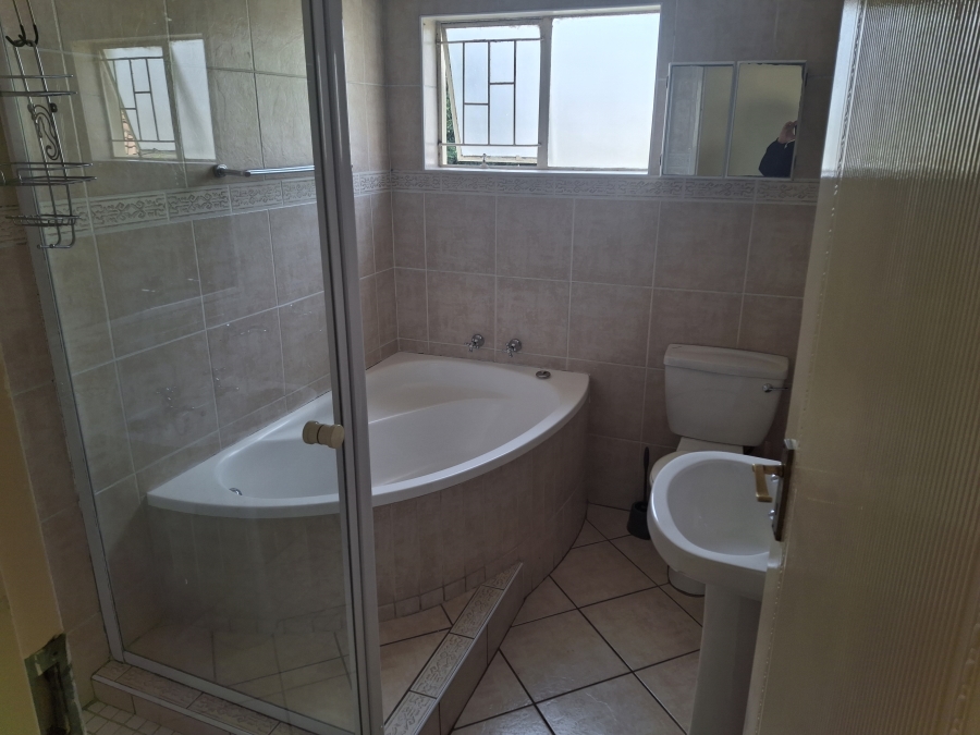 To Let 2 Bedroom Property for Rent in Moreleta Park Gauteng