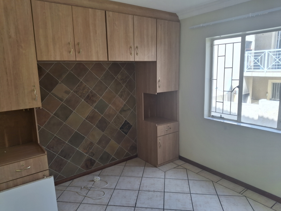 To Let 2 Bedroom Property for Rent in Moreleta Park Gauteng