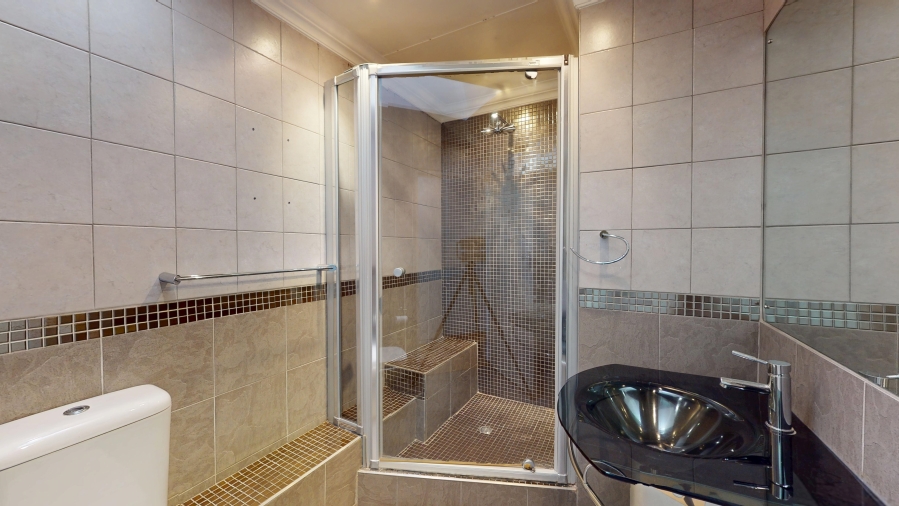 3 Bedroom Property for Sale in Lakefield Gauteng