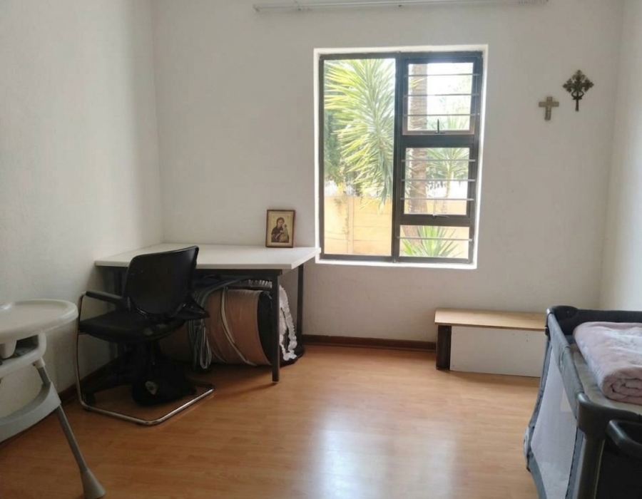 2 Bedroom Property for Sale in Bedfordview Gauteng