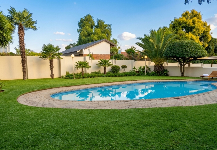 2 Bedroom Property for Sale in Bedfordview Gauteng