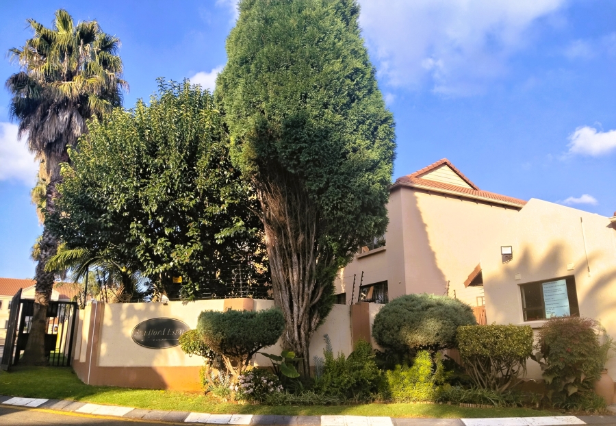 2 Bedroom Property for Sale in Bedfordview Gauteng