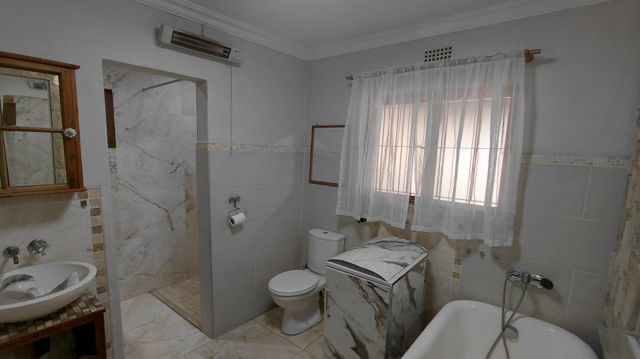 To Let 3 Bedroom Property for Rent in Rensburg Gauteng