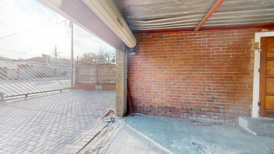 4 Bedroom Property for Sale in Sunnyridge Gauteng
