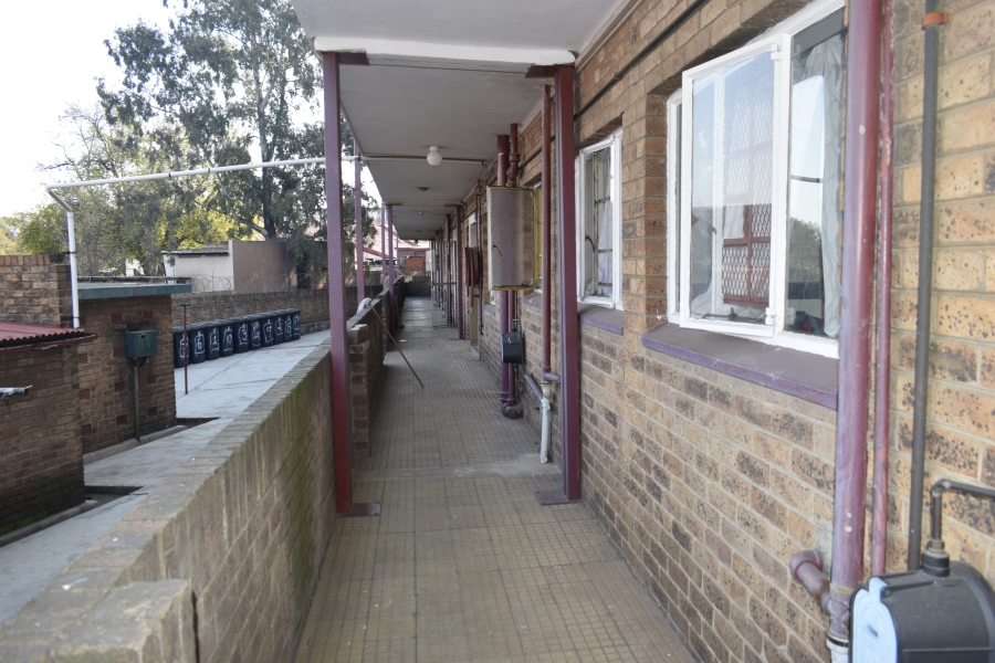 2 Bedroom Property for Sale in Cason Gauteng