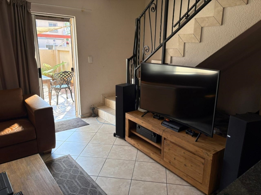 To Let 2 Bedroom Property for Rent in Willow Park Manor Gauteng