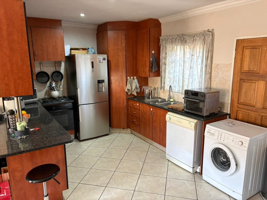 To Let 2 Bedroom Property for Rent in Willow Park Manor Gauteng