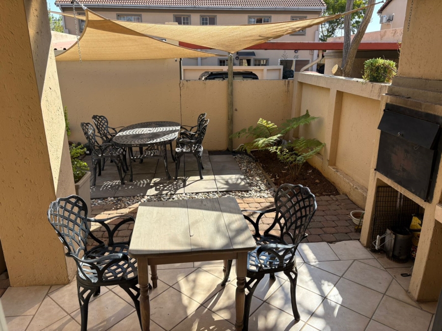 To Let 2 Bedroom Property for Rent in Willow Park Manor Gauteng