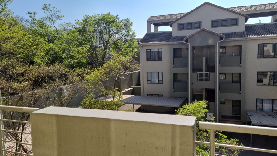 To Let 2 Bedroom Property for Rent in Bryanston Gauteng