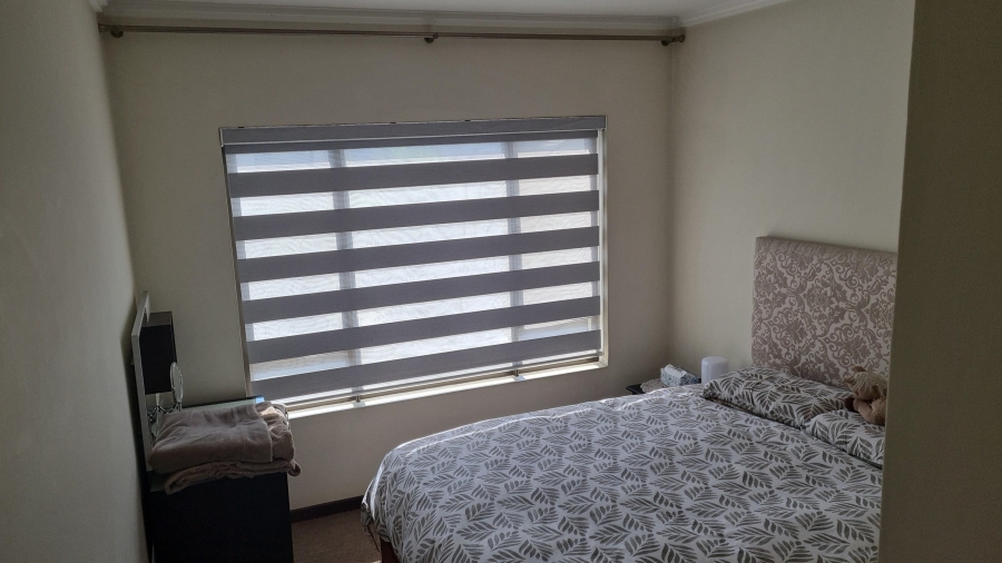 To Let 2 Bedroom Property for Rent in Bryanston Gauteng