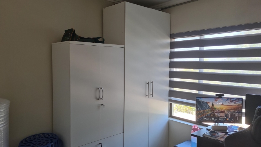 To Let 2 Bedroom Property for Rent in Bryanston Gauteng