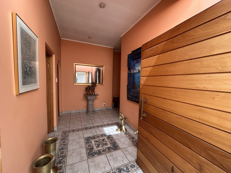 4 Bedroom Property for Sale in Glenhazel Gauteng