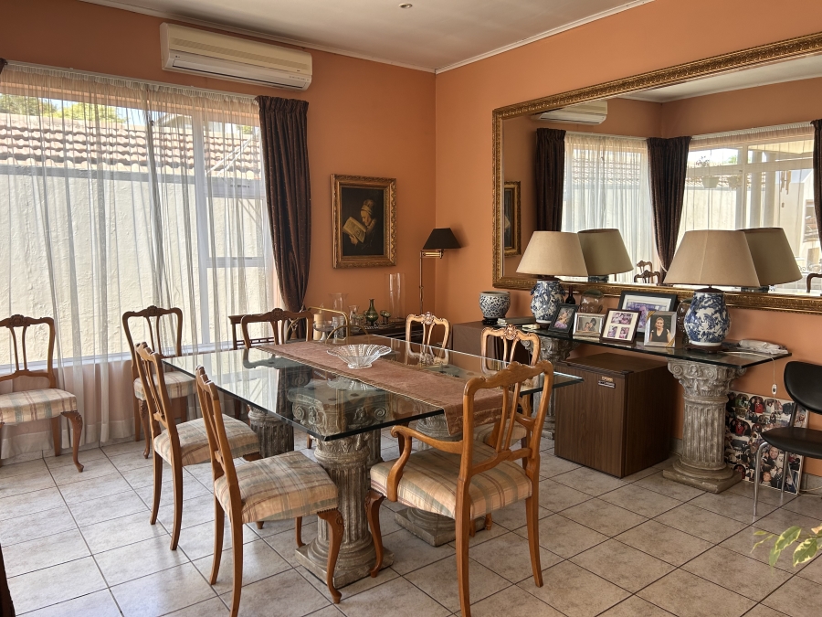 4 Bedroom Property for Sale in Glenhazel Gauteng