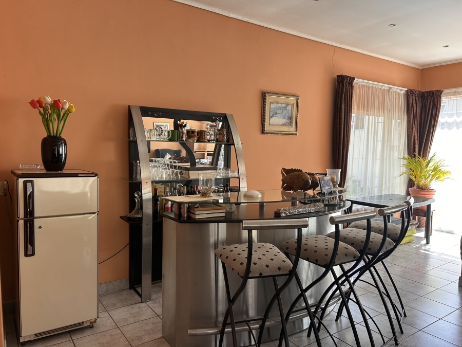 4 Bedroom Property for Sale in Glenhazel Gauteng