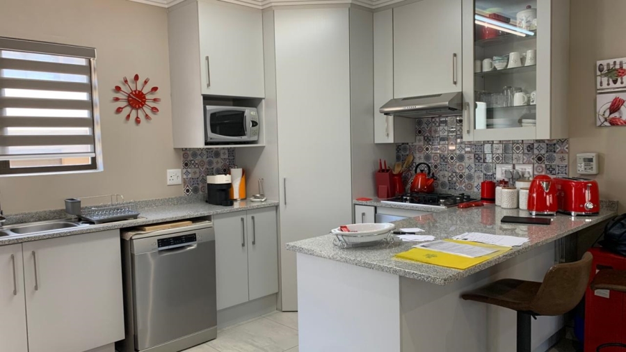 3 Bedroom Property for Sale in Monument Gauteng