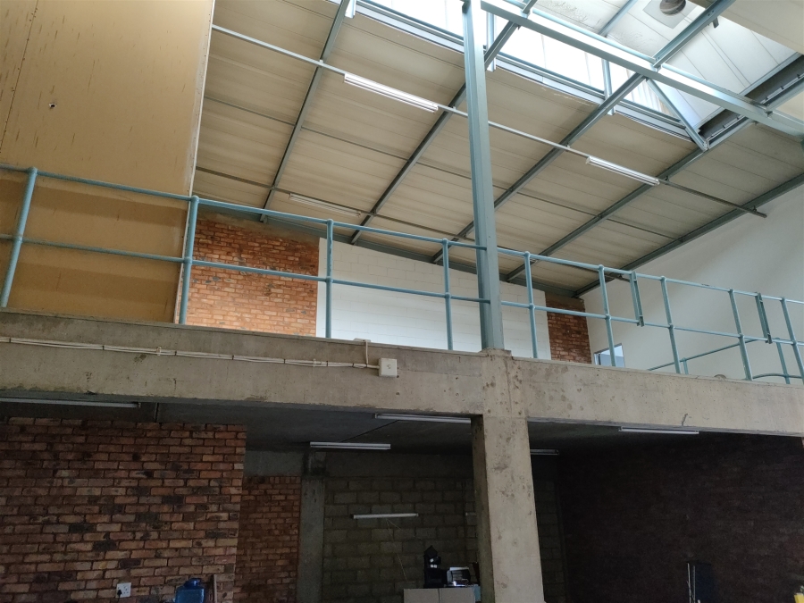 To Let Commercial Property for Rent in Strijdom Park Gauteng