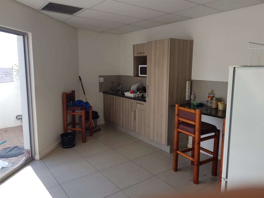 To Let Commercial Property for Rent in Lanseria Gauteng