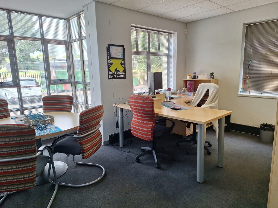 To Let Commercial Property for Rent in Wierda Valley Gauteng
