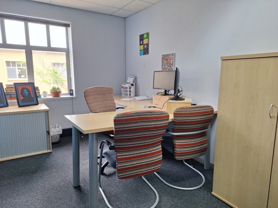 To Let Commercial Property for Rent in Wierda Valley Gauteng