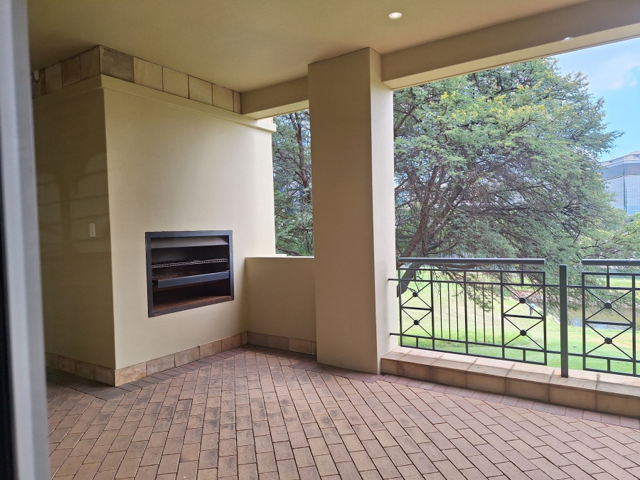 To Let Commercial Property for Rent in Wierda Valley Gauteng
