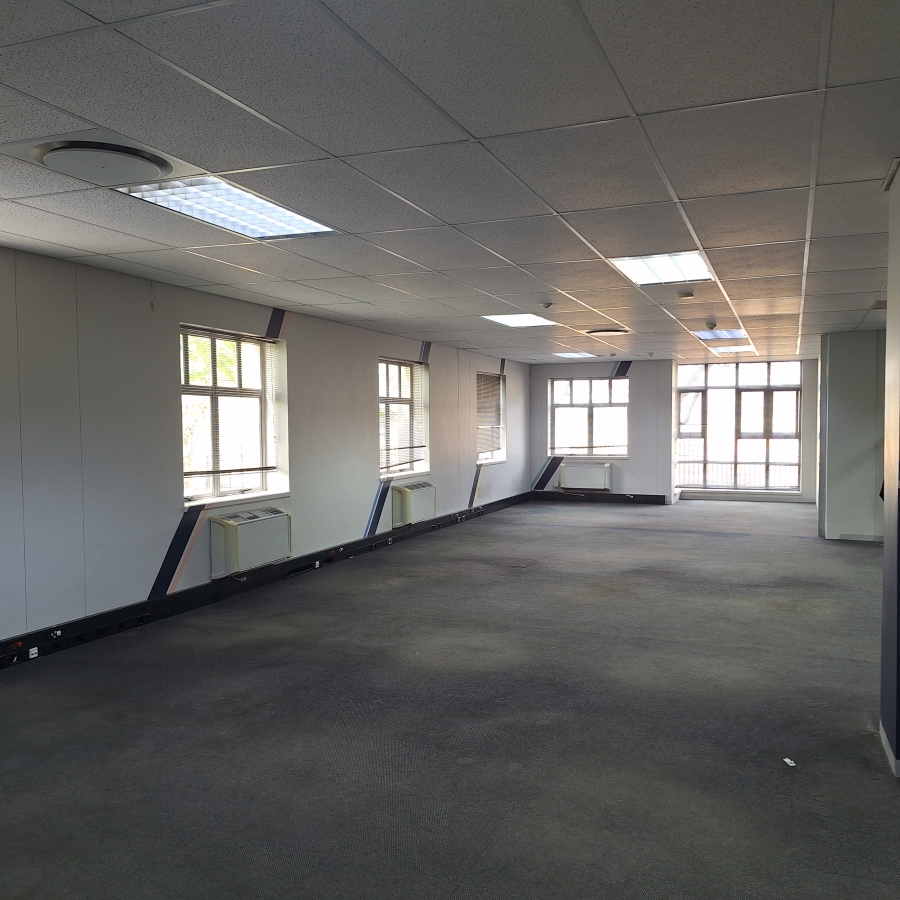 To Let Commercial Property for Rent in Wierda Valley Gauteng