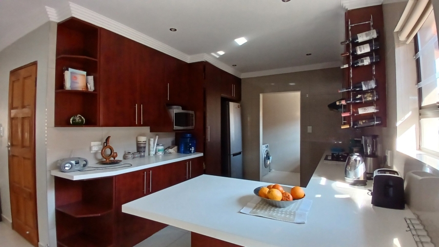 To Let 3 Bedroom Property for Rent in New Redruth Gauteng