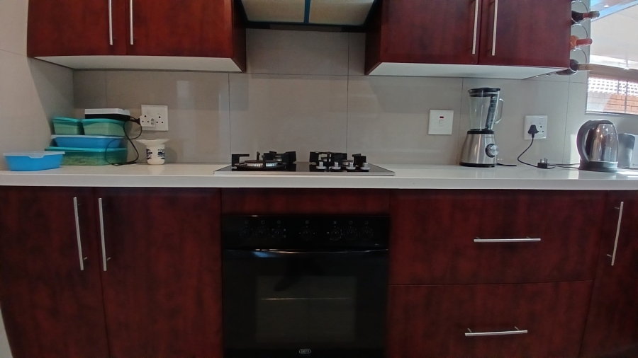 To Let 3 Bedroom Property for Rent in New Redruth Gauteng