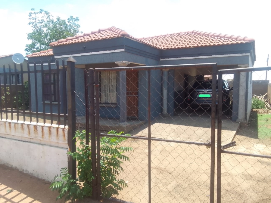 2 Bedroom Property for Sale in Soshanguve P Gauteng