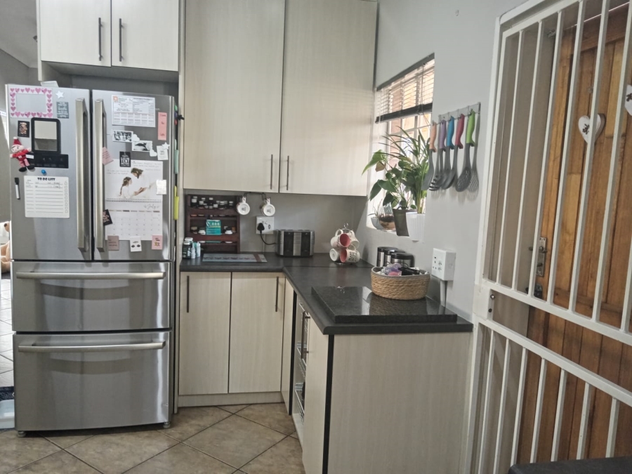3 Bedroom Property for Sale in Pretoria North Gauteng