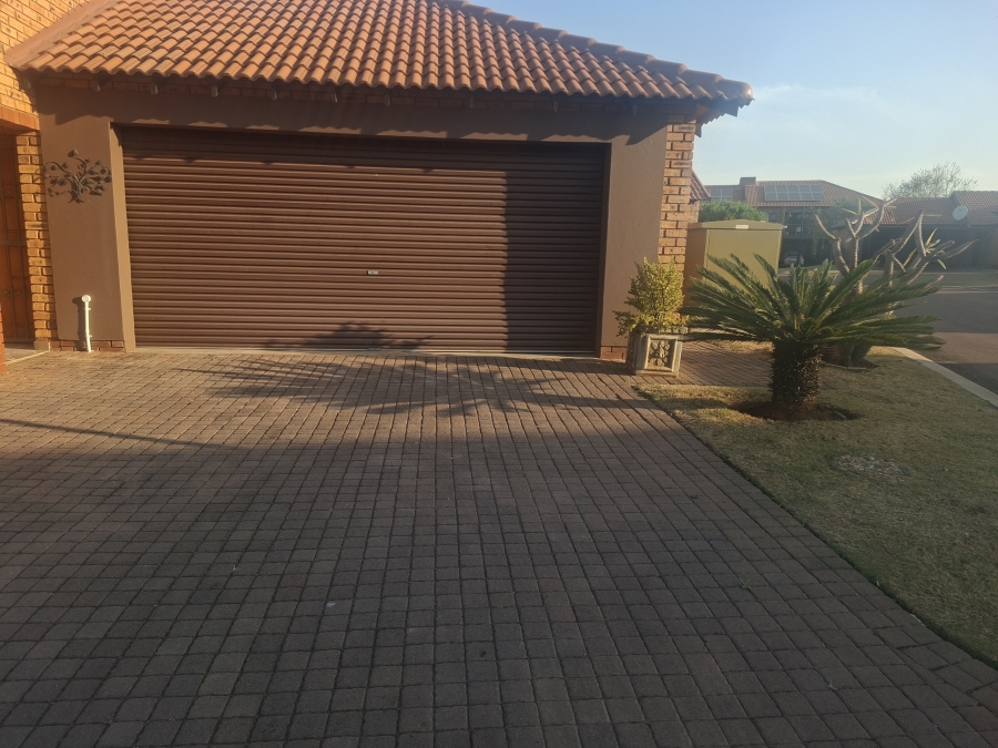 To Let 3 Bedroom Property for Rent in Willow Park Manor Gauteng