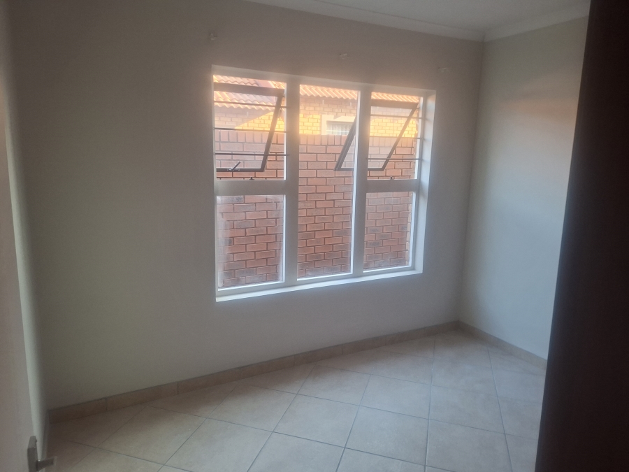 To Let 3 Bedroom Property for Rent in Willow Park Manor Gauteng