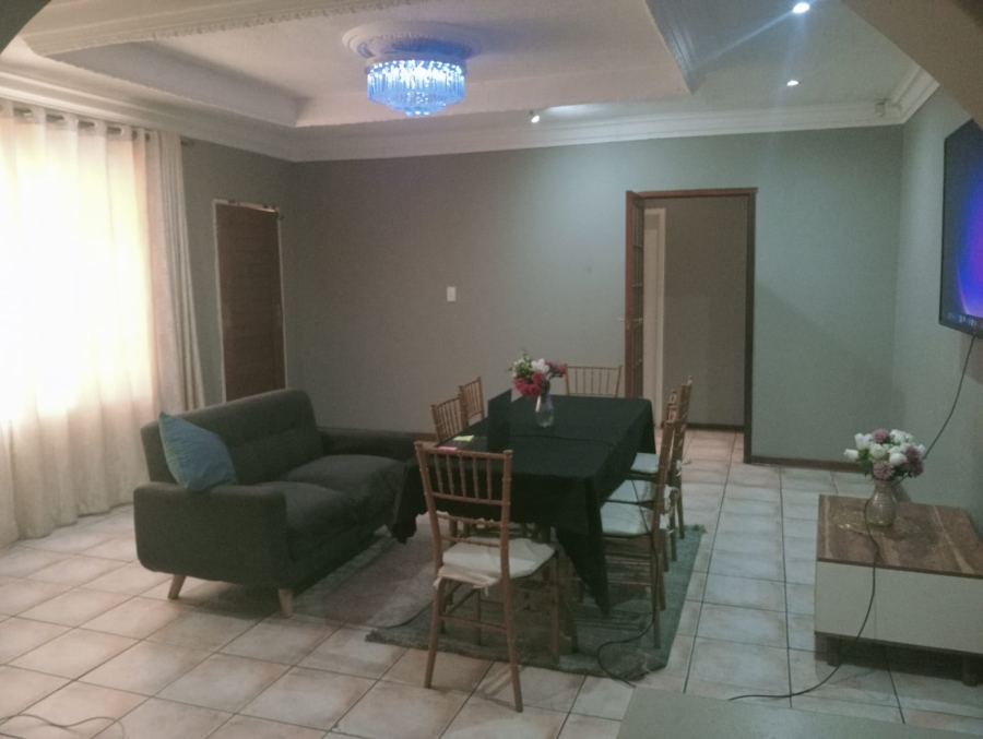 3 Bedroom Property for Sale in Kwaggasrand Gauteng