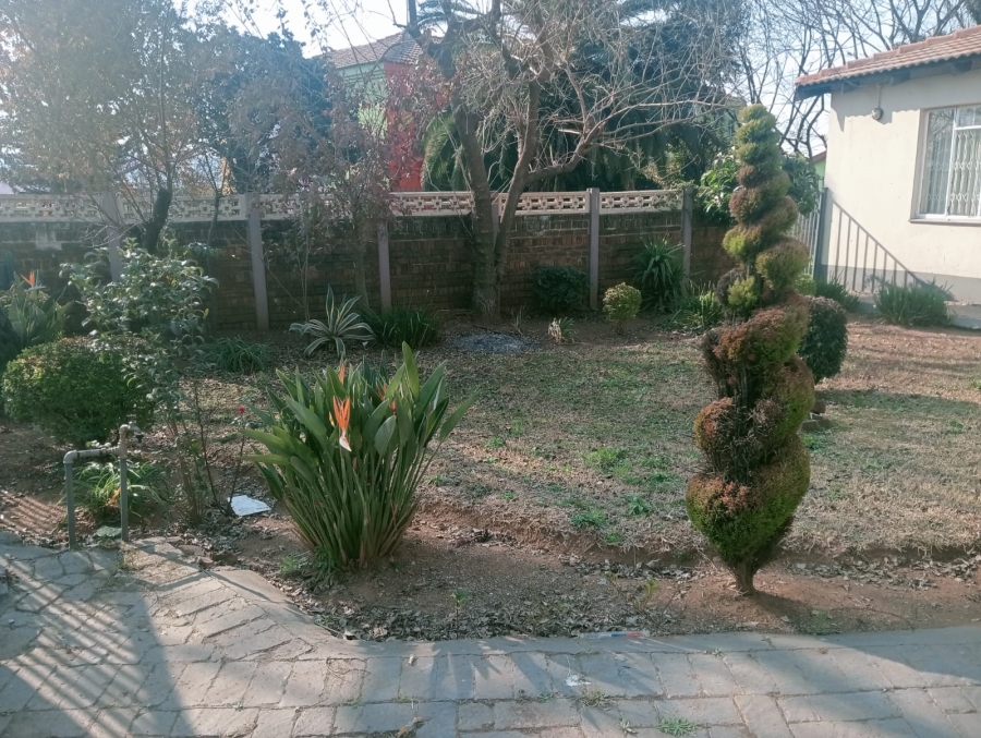 3 Bedroom Property for Sale in Kwaggasrand Gauteng