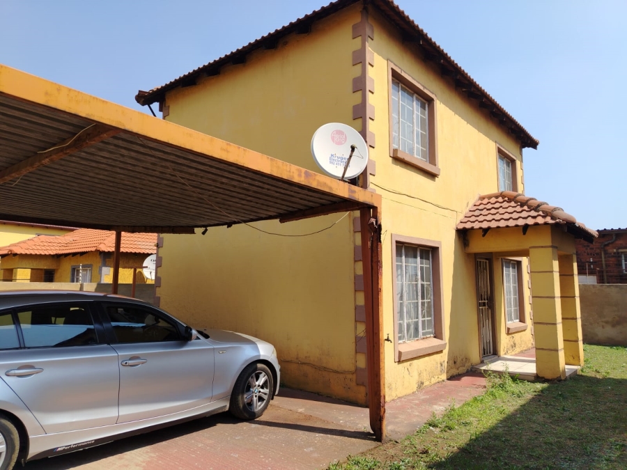 2 Bedroom Property for Sale in Leondale Gauteng