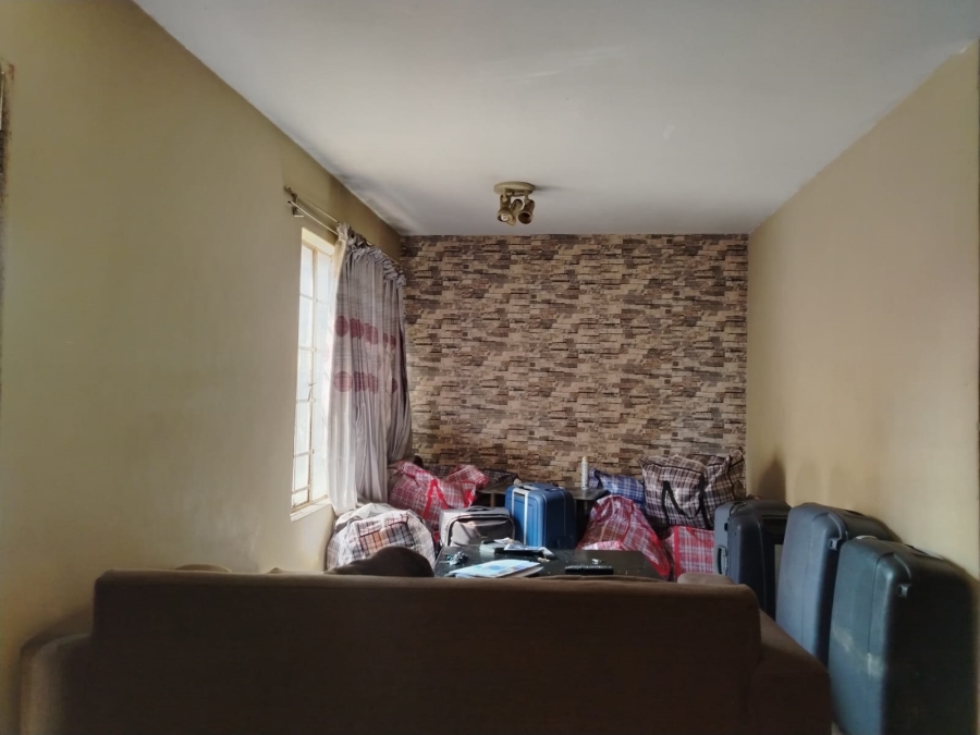 2 Bedroom Property for Sale in Leondale Gauteng