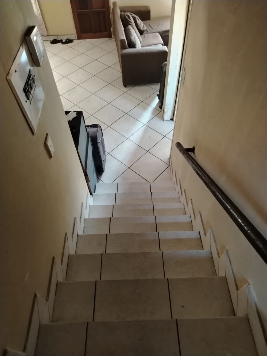 2 Bedroom Property for Sale in Leondale Gauteng
