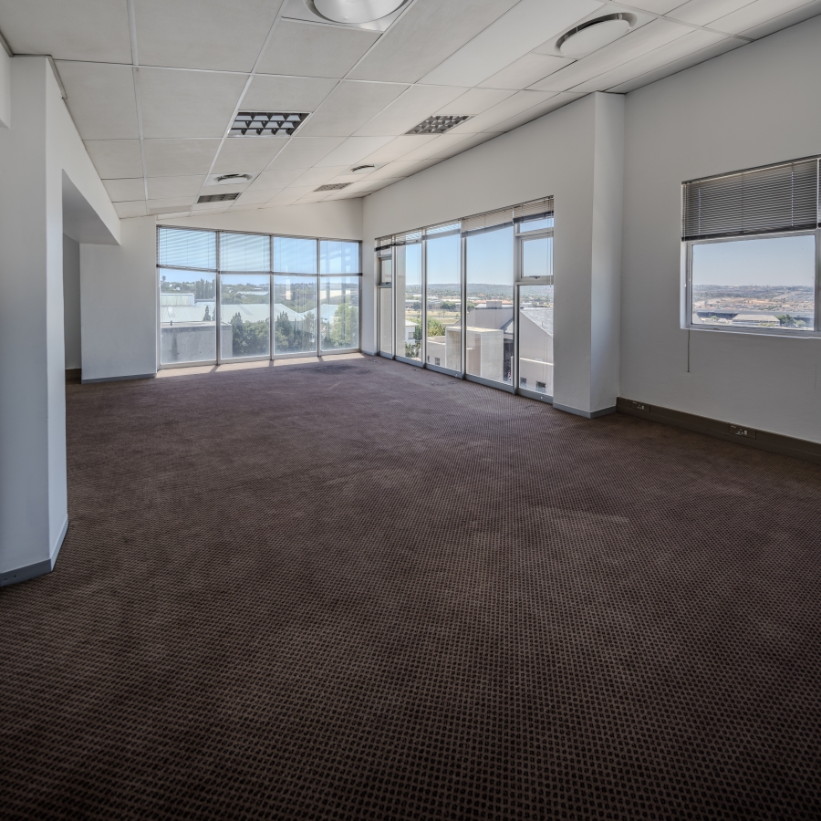 To Let Commercial Property for Rent in Kyalami Gauteng