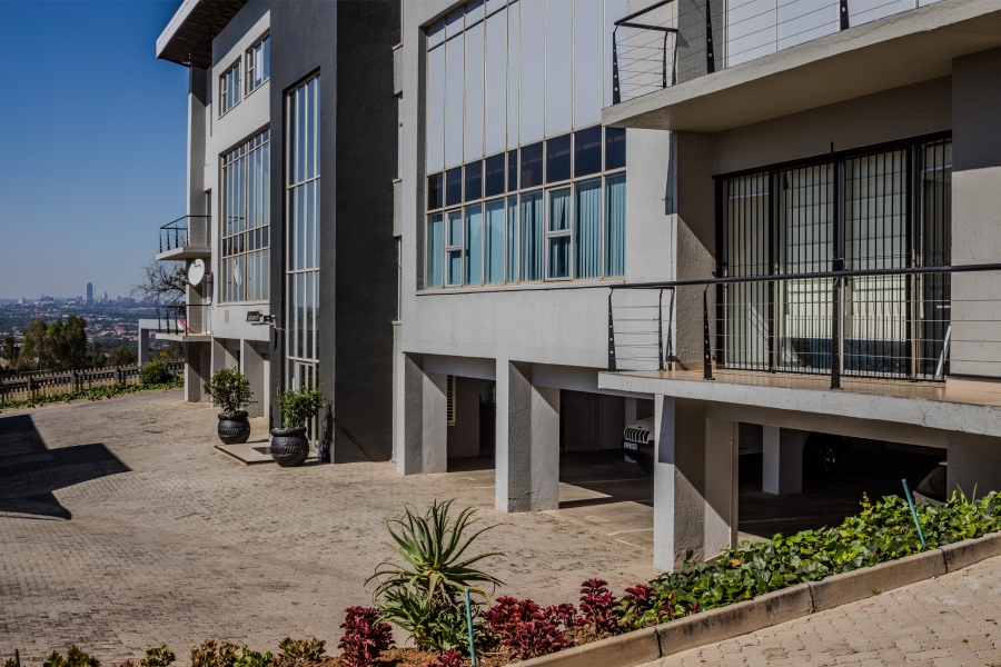 To Let Commercial Property for Rent in Kyalami Gauteng
