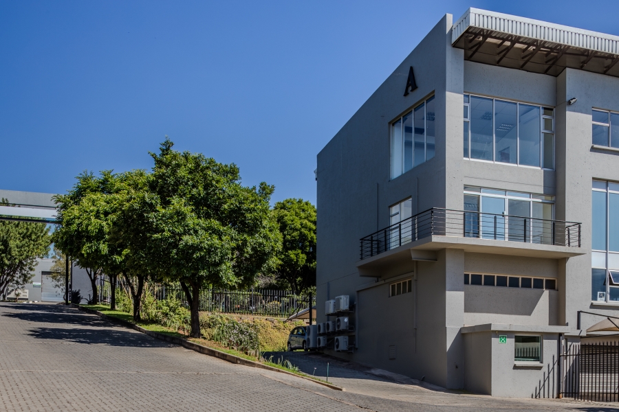 To Let Commercial Property for Rent in Kyalami Gauteng