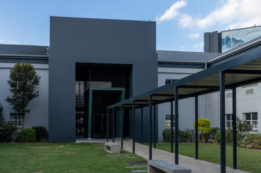 To Let Commercial Property for Rent in Halfway Gardens Gauteng